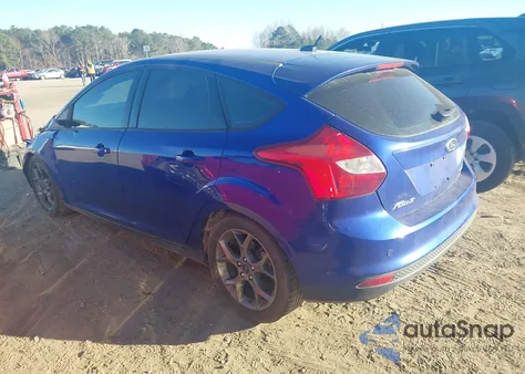 2014 Ford Focus Se из США, поврежденный, VIN 1FADP3K24EL403004